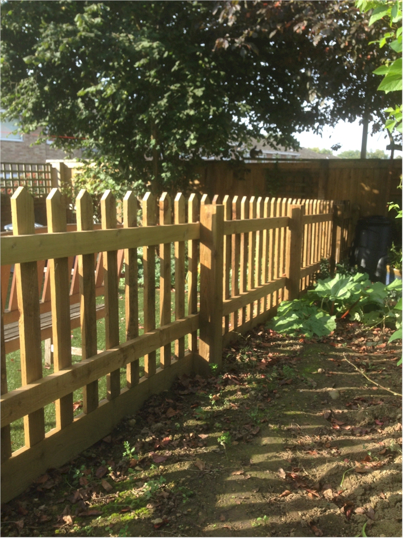 picket fence stroud